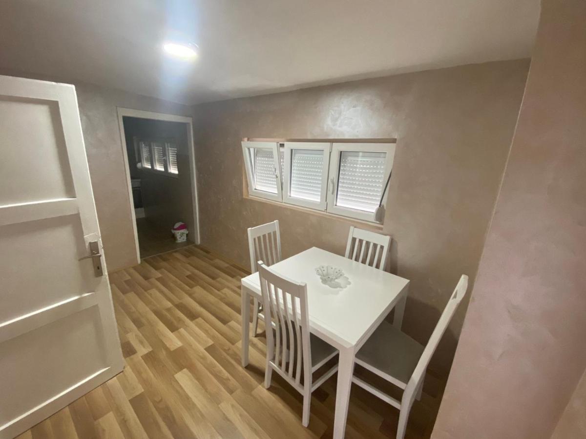Апартаменты Apartman Никшич Экстерьер фото